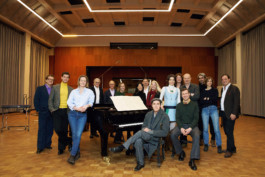 © AMOUR FOU, AMALIA FILM | Zhongzixia Yao 